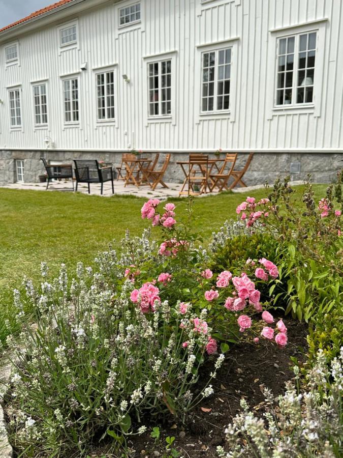 Crusellska Vandrarhemmet Strömstad Buitenkant foto