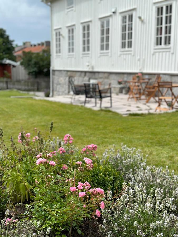 Crusellska Vandrarhemmet Strömstad Buitenkant foto
